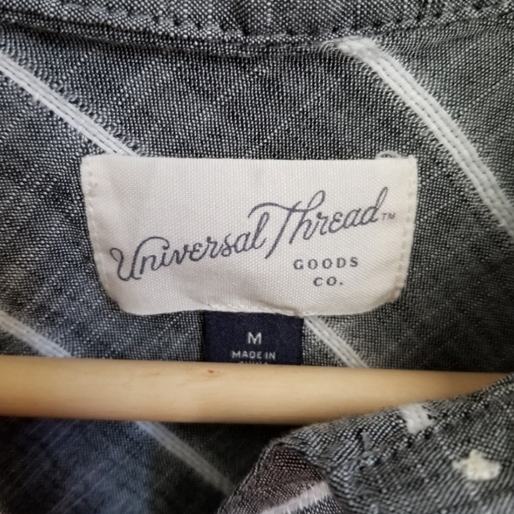 Universal Thread Cropped Striped Button Down Top - image 2